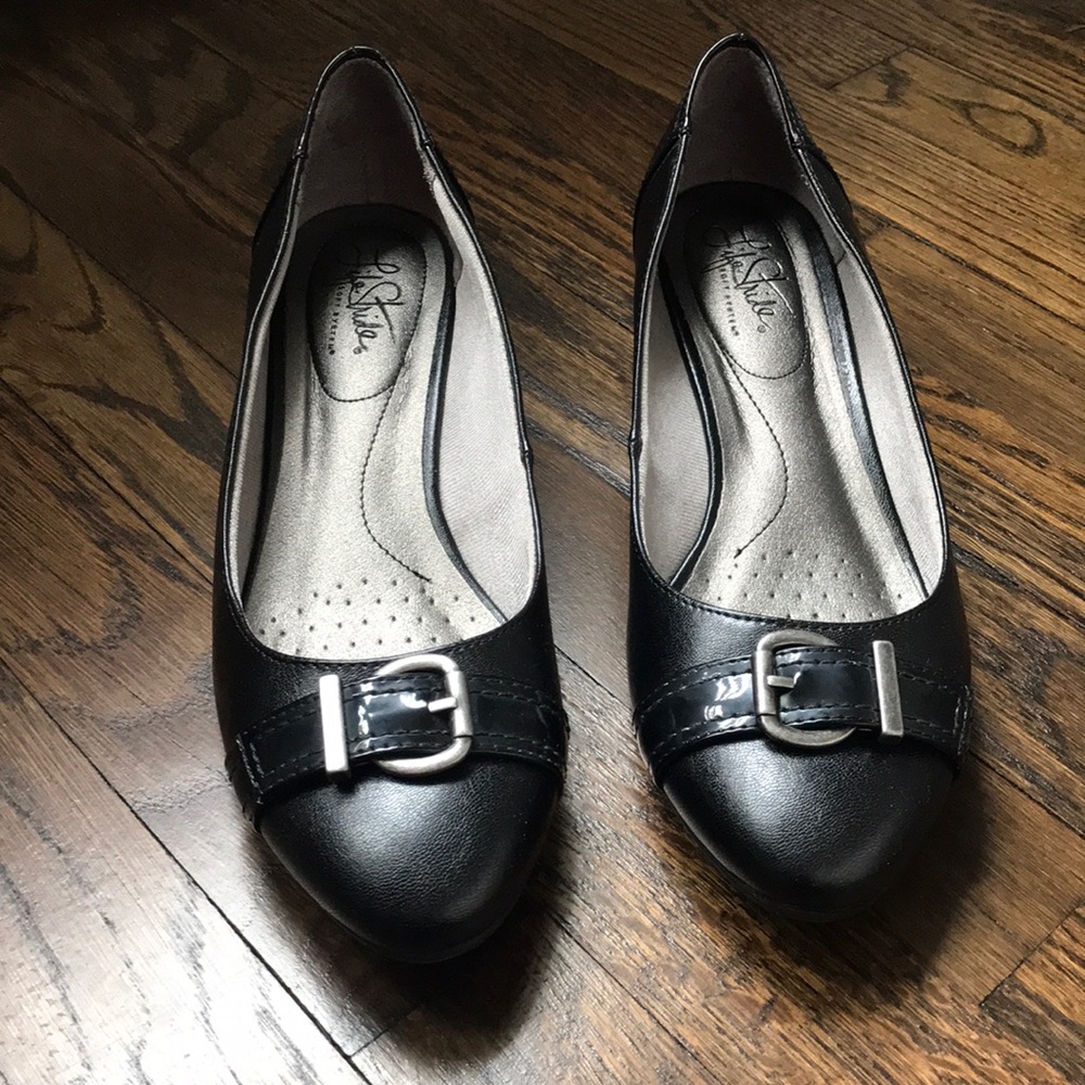 Black heels